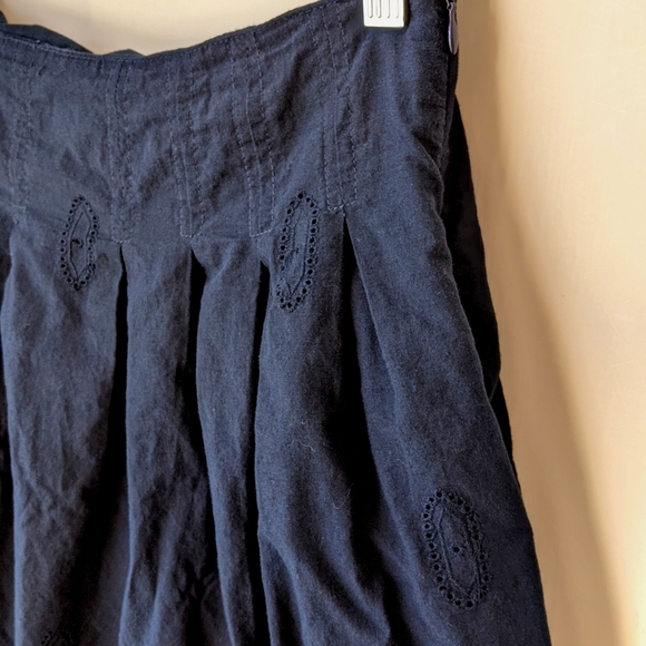 Covington 100% Cotton Eyelet Skirt Size 6 - Picture 4 of 9